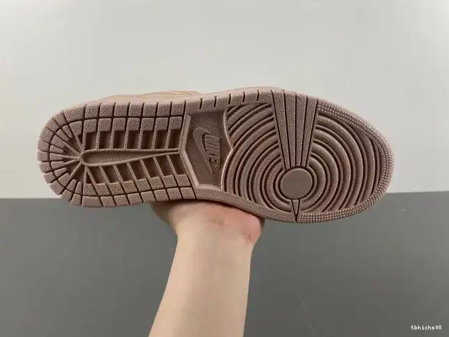 Cheap TBkick Beige NS Particle Jordan Retro AO1935-204 Low 1 0502